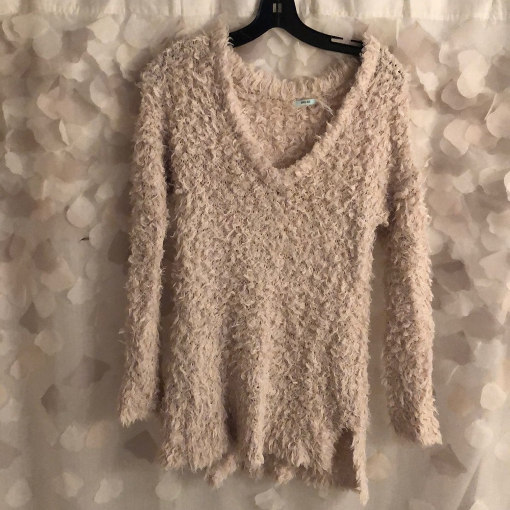 UO Loose Threaded Sweater